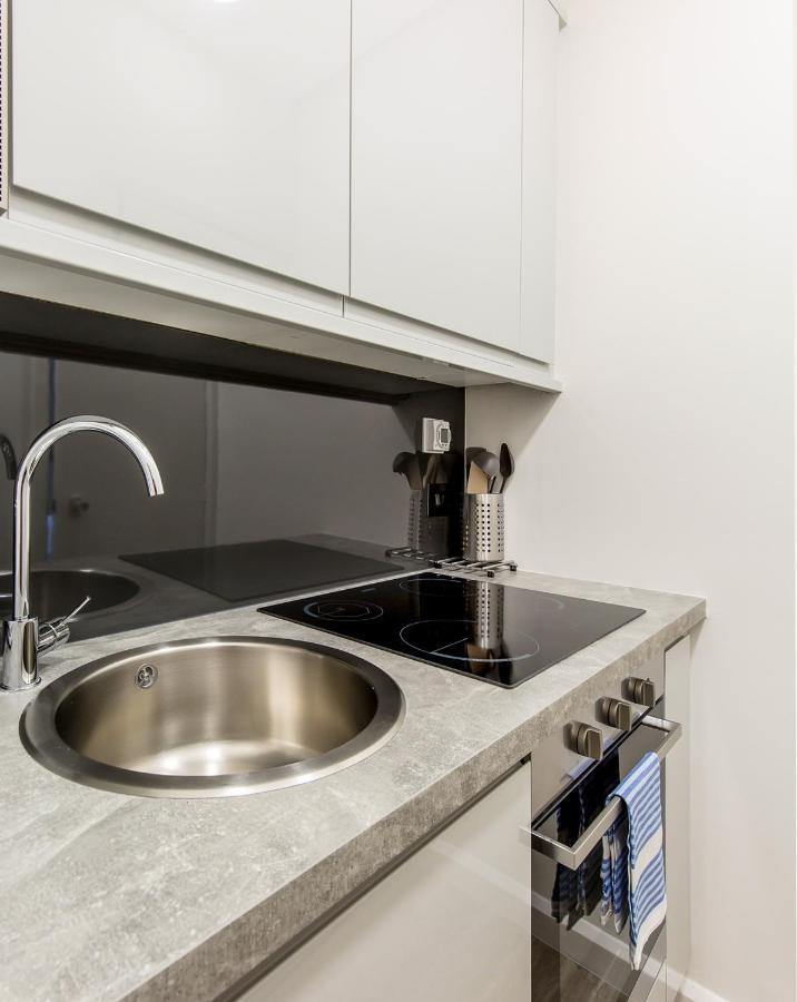Modern Studio Next To Edinburgh Castle Apartment Luaran gambar